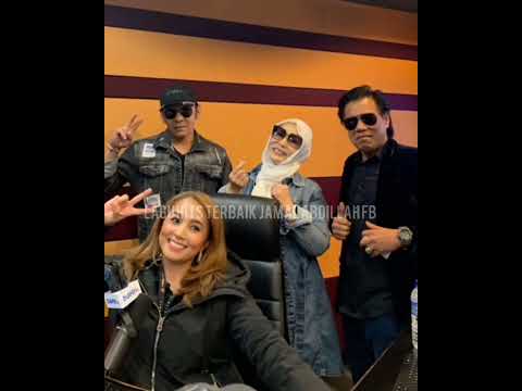 Need more videos please subscribe my Lagu hits terbaik Jamal Abdillah FB page