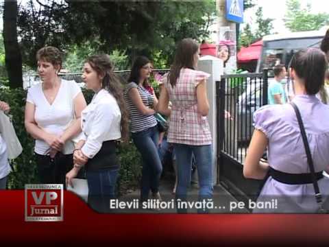 Elevii silitori învaţă… pe bani!