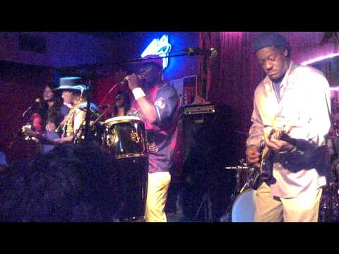 Kool And Together - Continental Club - Austin Texas - 2012-08-05_00-20-20_125
