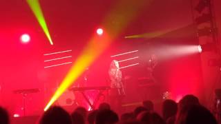 Alice on the roof - Sound of drums - Binche - 25.02.16