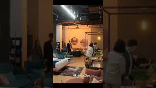 Go Kyung Pyo push down Park Min Young until falling down