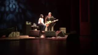 Dentro de ti, Revolver al Natural,,, con cantante sorpresa, ESTHER El