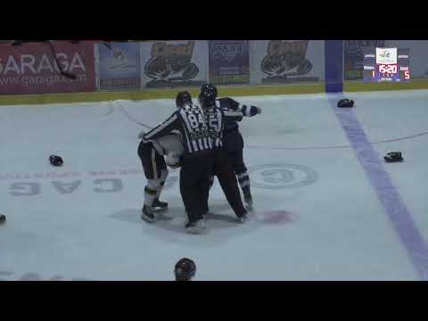 William Breton vs Sean O'Neill - 10-12-22