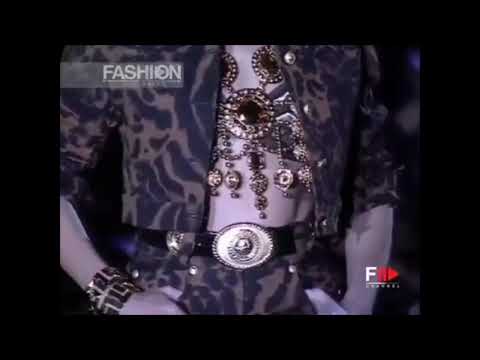 Voyage | OAF (1994) + Versace spring summer 1992 Milan