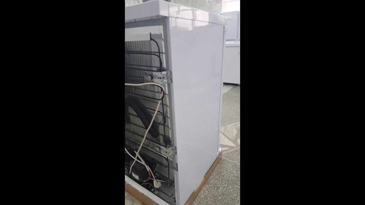 Морозильная камера Бирюса 148 белый