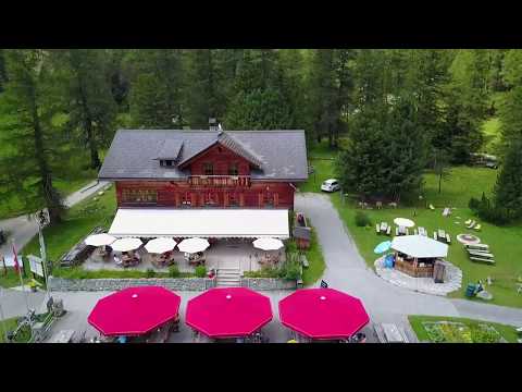 Gasthaus Spinas Bever Summertime