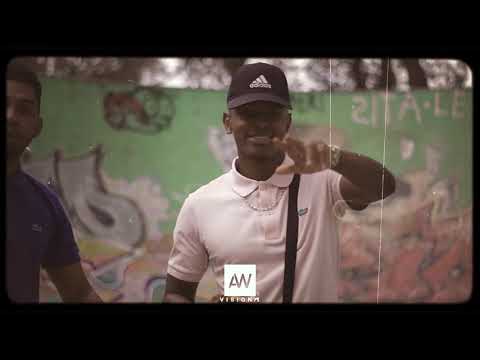 Mo-StYla_MO-LEE_BY_AW-Vision