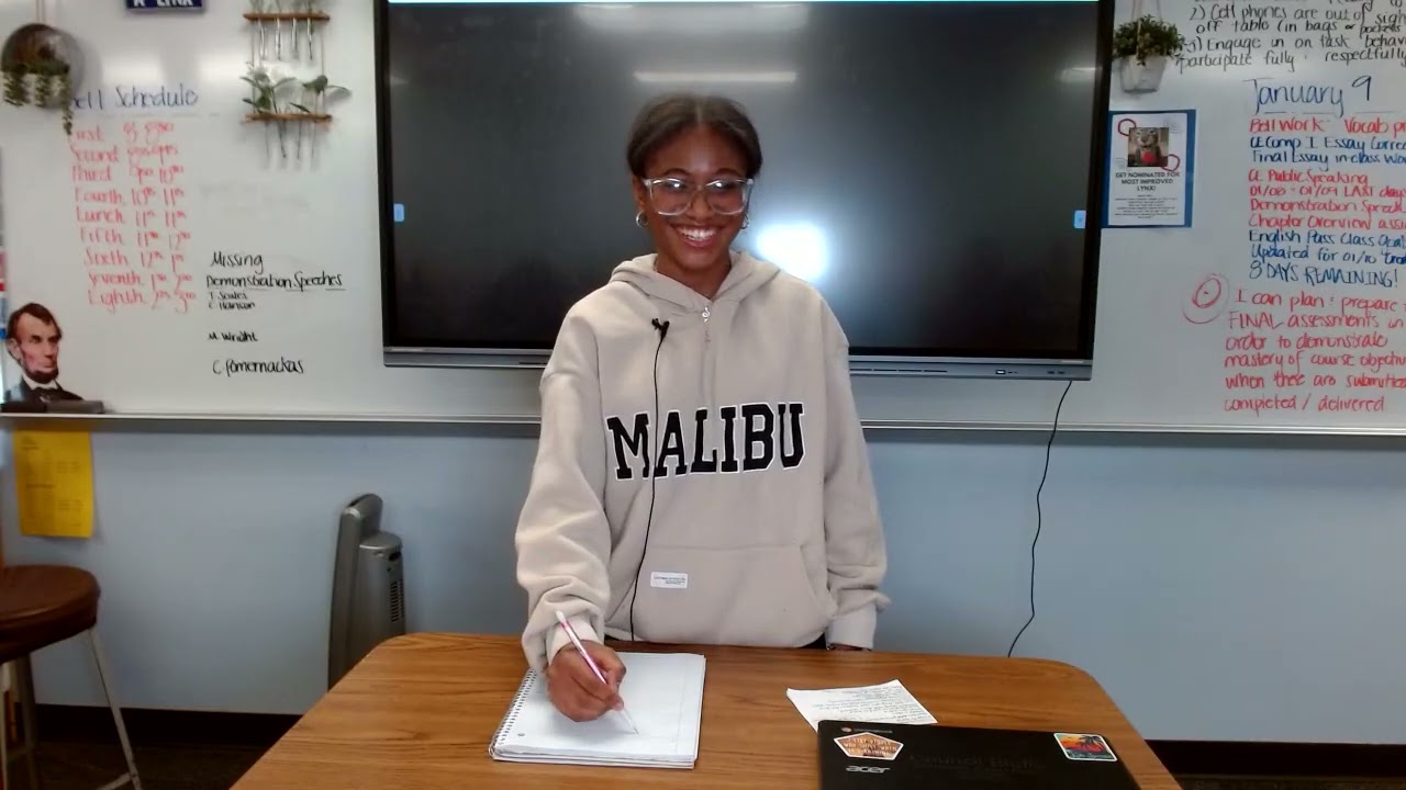 Maya Wright : Demonstration Speech (Writing an Essay)