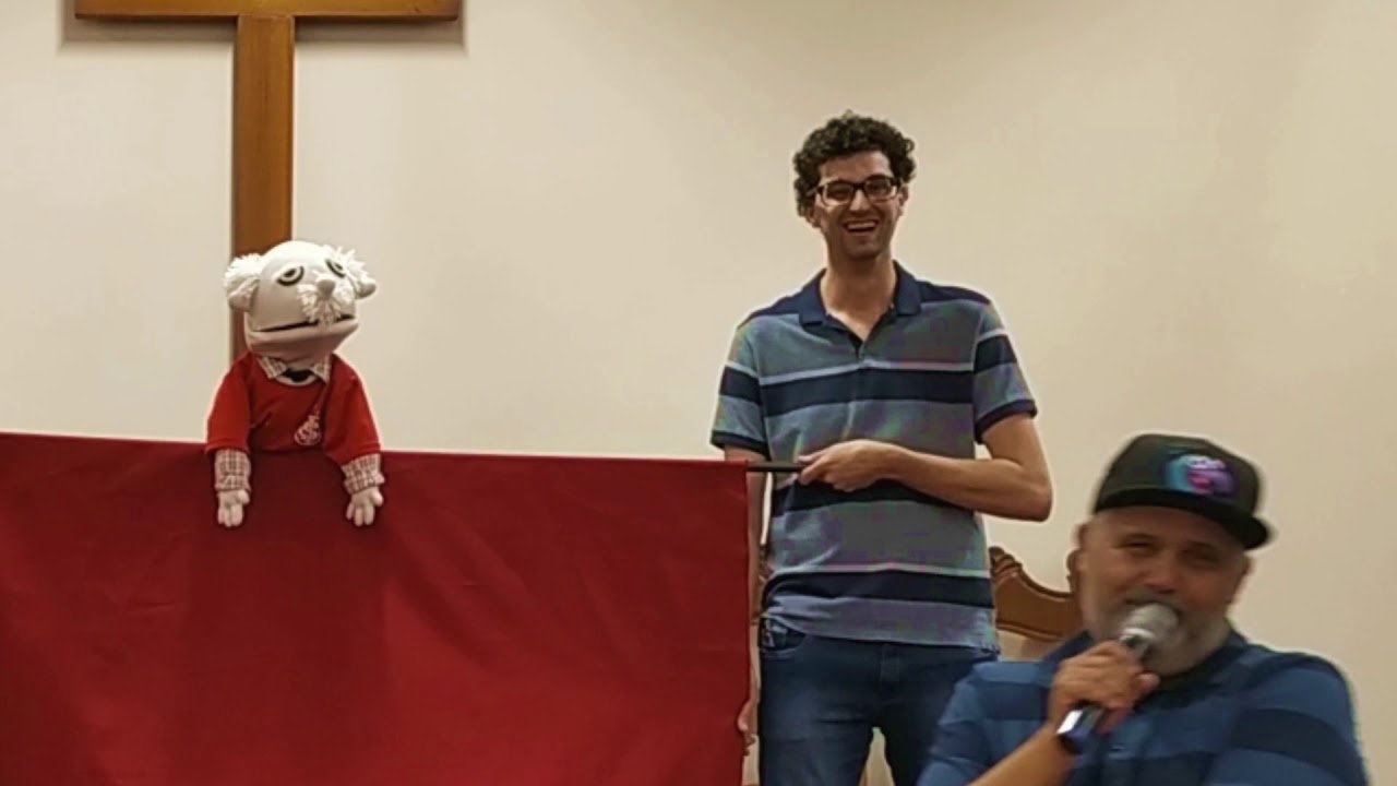 ADELSON ENTREVISTA MAURÃO E SEUS BONECOS