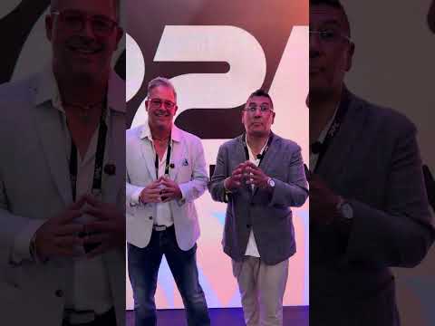 Cesc & Julian Sign Off from the Miami 2025 Pro Padel League Event