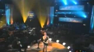 LeAnn Rimes - Life Goes On [Live]