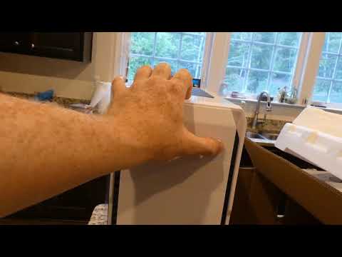 Unboxing and overview: DIYPC DIY-A1-W White Tempered...