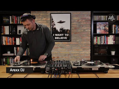 COUCHSURFING #3 w/ AREXX DJ (Rijeka, HR)