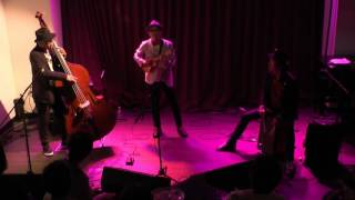 THE DAYS OF WINE AND ROSES/UKULELE SWING TRIO