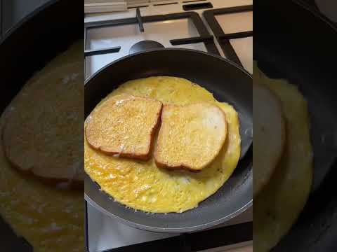 5-Minute Breakfast Sandwich 🕒 | Simple & Healthy Morning Recipe #fastrecipes  #breakfastinspo