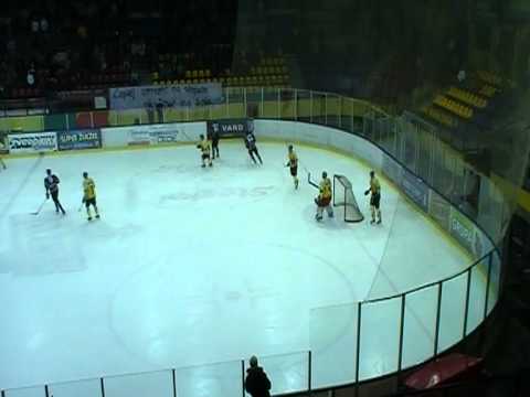 Podhale vs KH Sanok 8-01-2012 Tomasz Malasiński 3-0