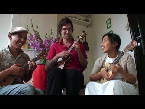 Ukulelezaza - Gent, Belgium - Interview and Song - Bosko & Honey's UKULELE SAFARI 2008