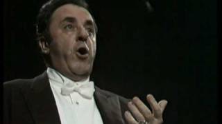 Carlo Bergonzi in Concert (vaimusic.com)