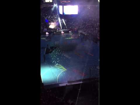 THW Kiel Einlauf am 02.09.2015 gegen Hannover Burgdorf