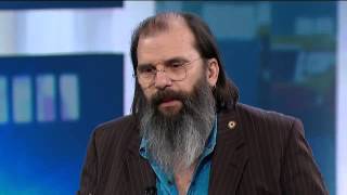 The Moment That Changed Steve Earle&#39;s Stance On Guns