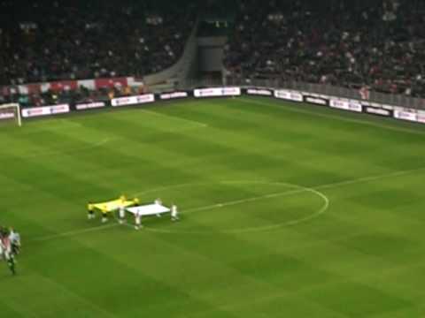 Opkomst spelers Ajax - NAC Breda (3-0)