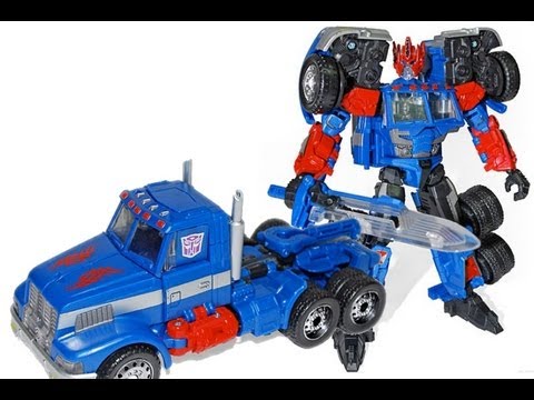 OPTIMUS PRIME reviews Ultra Magnus