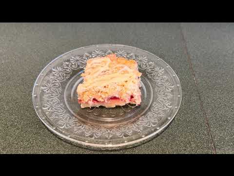 STRAWBERRY CRUMB BARS!