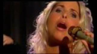 Viktoria Tolstoy - South (Live "Nyhetsmorgon") Viktoria Tolstoy - South (Live "Nyhetsmorgon")