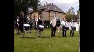 Drum Salut der Drummer von Scots 'n Breizh