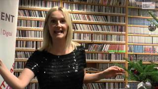 Rockin' Around The Christmas Tree with John & Maggie