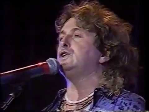 O dia em que toquei para Jon Anderson cantar Soon!