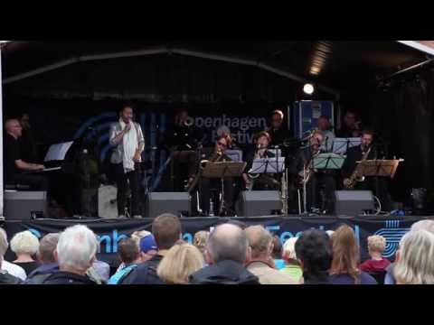 Charenee Wade - Ernie Wilkins Almost Big Band - Short And Sweet