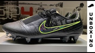 Nike Phantom Vision Elite DF SG Pro AC Soccer Cleats Pure
