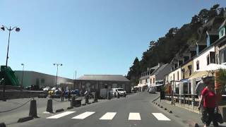 preview picture of video 'Driving Along Rue de la Saline, Boulevard de la Mer & Rue du Port, Erquy, Brittany, France'