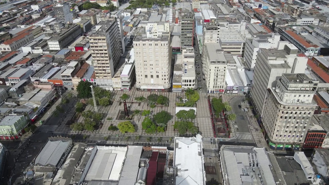 Comparação de Fotos Aéreas do Centro de Fortaleza - 1934 e 2021