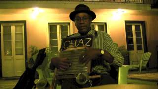 A lesson with Washboard Chaz