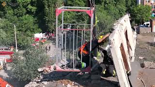 Последствия попадания ракеты в николаевскую многоэтажку показали с высоты птичьего полета (видео)