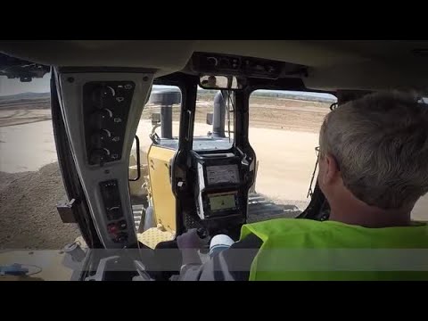 Erster Eindruck: Cat D6 XE Dozer mit Elektroantrieb