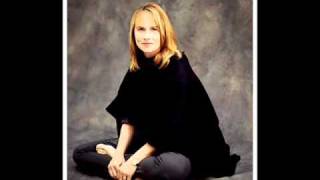 Ry Cooder & Amy Madigan - He Made A Woman Out Of Me (Crossroads).wmv