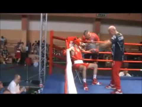 Kamil Urbaniak (KnockQut Bielany)  -  Dawid Szmajda (MOSM Tychy)