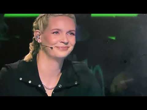 Mari Bella - (You drive me) Crazy by Britney Spears - Stjernekamp 2023