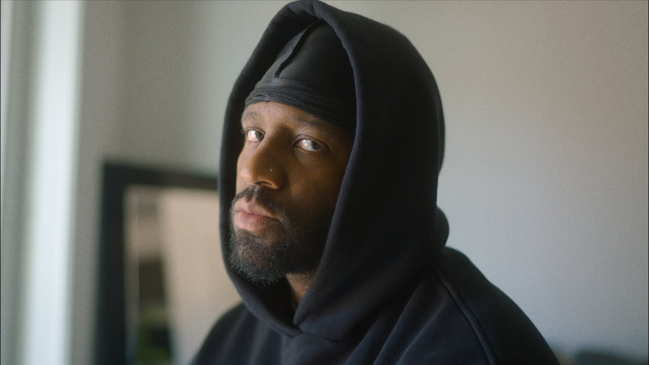 God Knows You Feel Lost And Sees You Breaking! You Need To Hear This Message Immediately