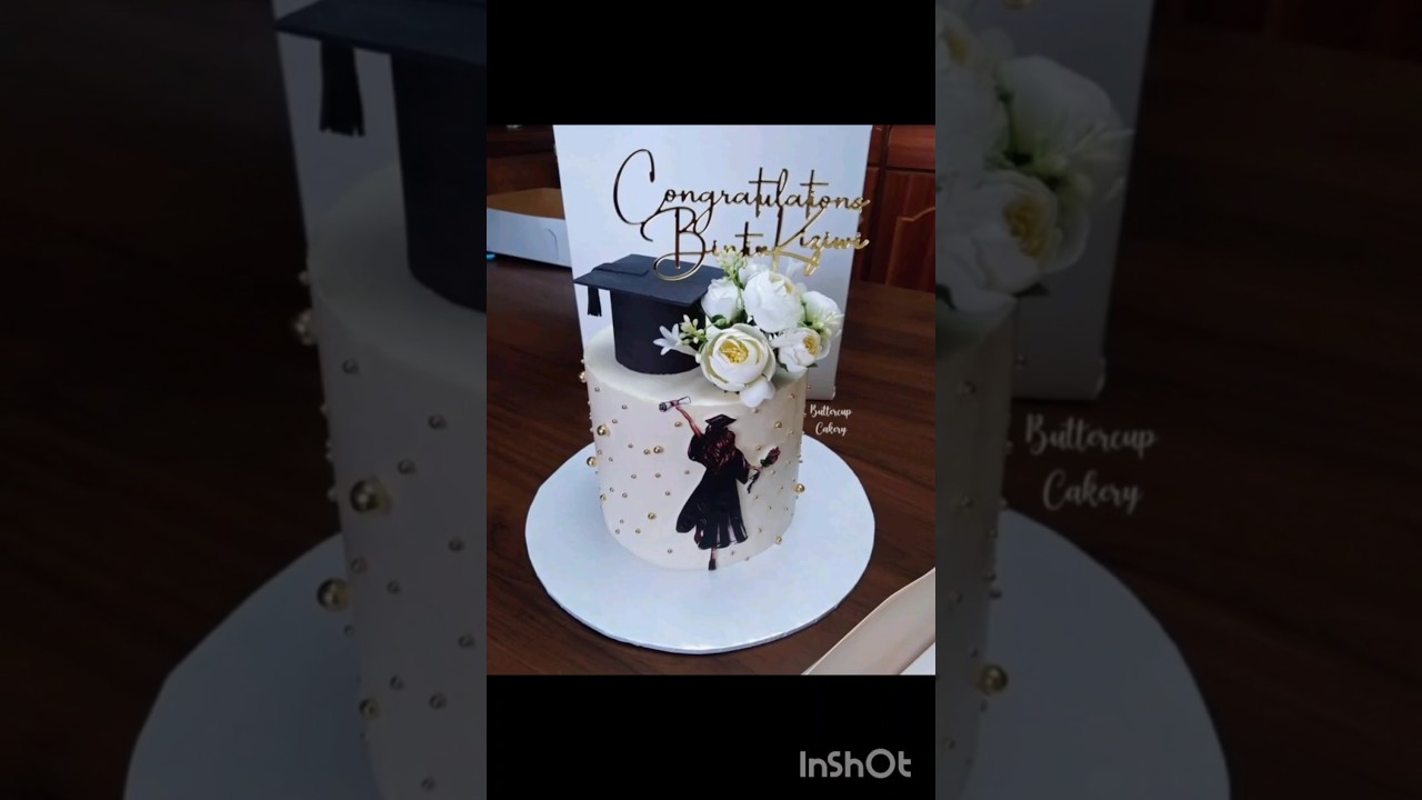 Grad cake ideas #congretchulation #cake  #cakedecorating #shortsfeed #shortvideo #youtubeshorts