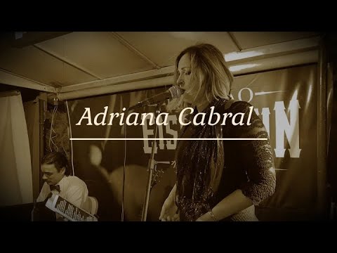 Diferente - Adriana Cabral