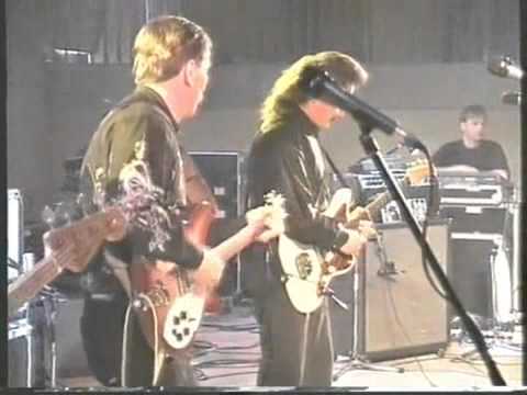 BEN POETIRAY MET WILLY AND HIS GIANTS - SWINGING MUSIC BOX