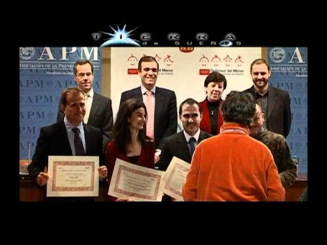 Vídeo relacionado con Amigues que somriuen. Dies especials per recordar (Larousse - Infantil / Juvenil - Catalán - A Partir De 5/6 Años)