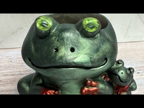 323- Today we are a cute resin frog planter with eyes