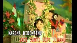 Download lagu Nia Paramitha - Hangat Hatimu (Original Video Clip) mp3 Download lagu Nia Paramitha - Hangat Hatimu (Original Video Clip) mp3