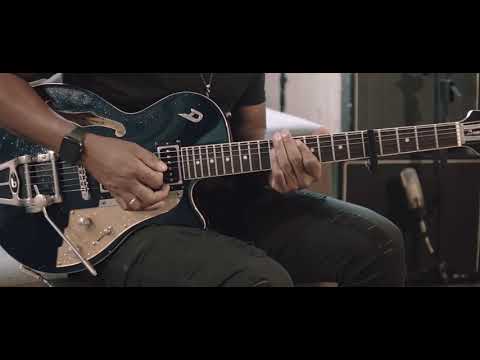 Duesenberg starplayer tv blue - Felipe Lima