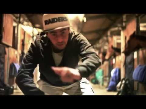 G.MONELLO - MI FAMILIA Prod  Mr Mee Roy OFFICIAL VIDEOCLIP